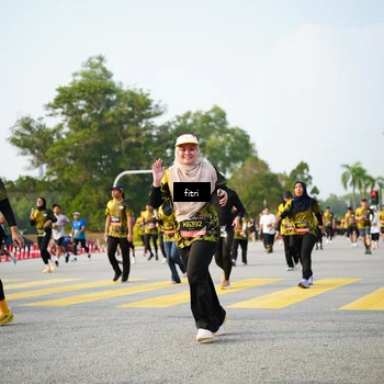 Runner Photo 6358011