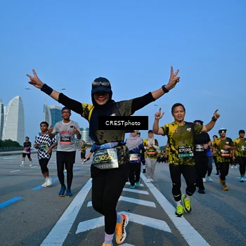 Runner Photo 6358042