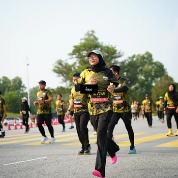 Runner Photo 6358066