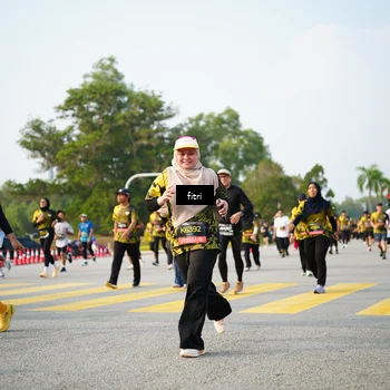 Runner Photo 6358071