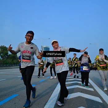 Runner Photo 6358103
