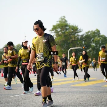 Runner Photo 6358157