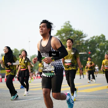 Runner Photo 6358167