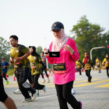 Runner Photo 6358397