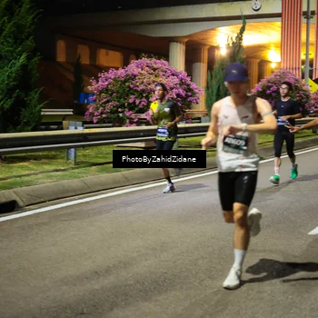 Runner Photo 6358412