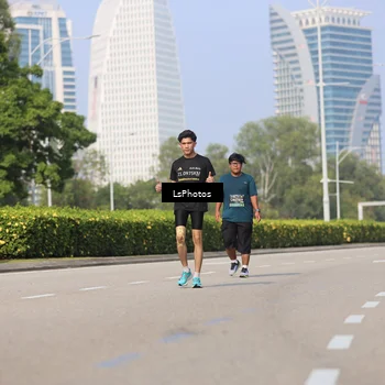 Runner Photo 6358514