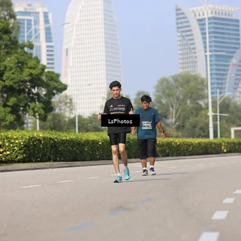 Runner Photo 6358543