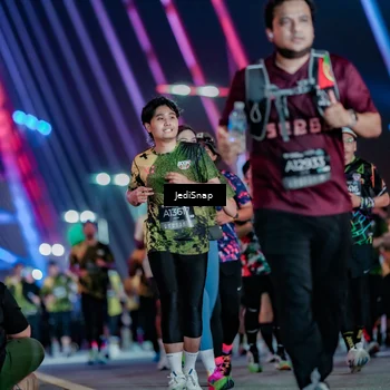 Runner Photo 6358570
