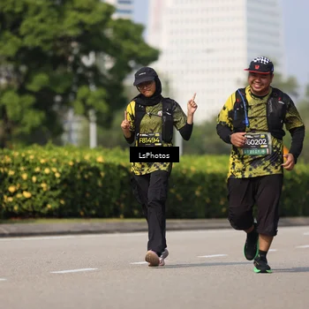 Runner Photo 6358702