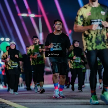 Runner Photo 6359148
