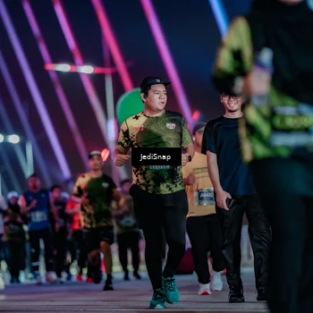 Runner Photo 6359480