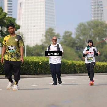 Runner Photo 6359565