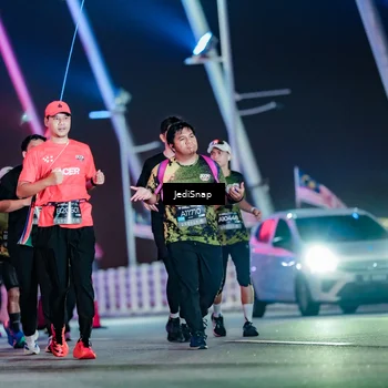 Runner Photo 6359708
