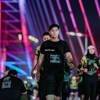 Runner Photo 6360064