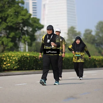 Runner Photo 6360628