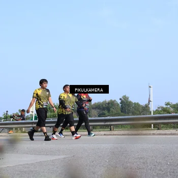 Runner Photo 6361321