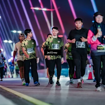 Runner Photo 6361563