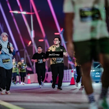 Runner Photo 6362026
