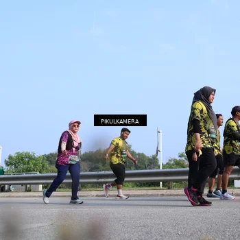 Runner Photo 6362223