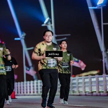 Runner Photo 6362304