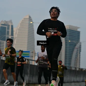Runner Photo 6362333