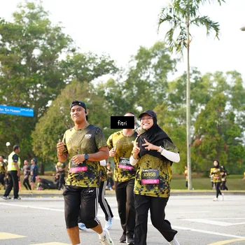 Runner Photo 6362376