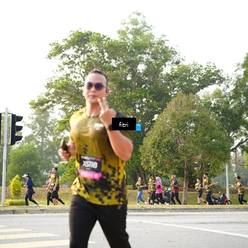 Runner Photo 6362395