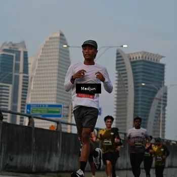Runner Photo 6362488