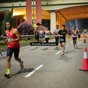 Runner Photo 6362507