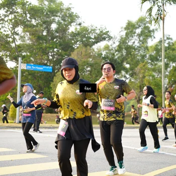 Runner Photo 6362536