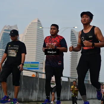 Runner Photo 6362570