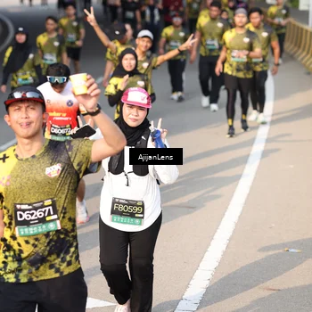 Runner Photo 6362653