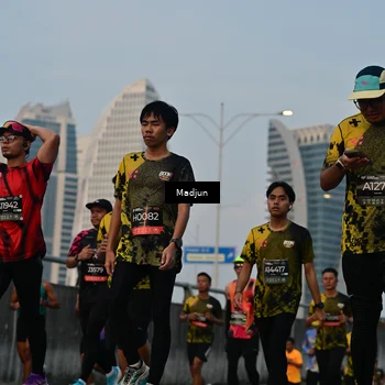 Runner Photo 6362658