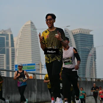 Runner Photo 6362660