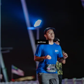 Runner Photo 6362712