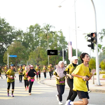 Runner Photo 6363042