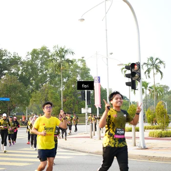 Runner Photo 6363094
