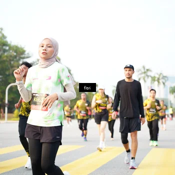 Runner Photo 6363121