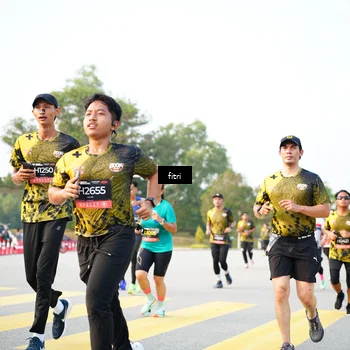 Runner Photo 6363233