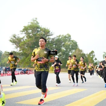 Runner Photo 6363260