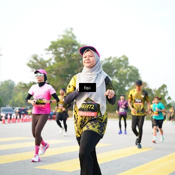 Runner Photo 6363363