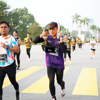 Runner Photo 6363371
