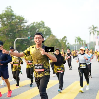 Runner Photo 6363400