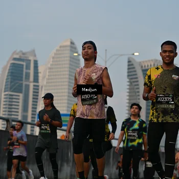 Runner Photo 6363409