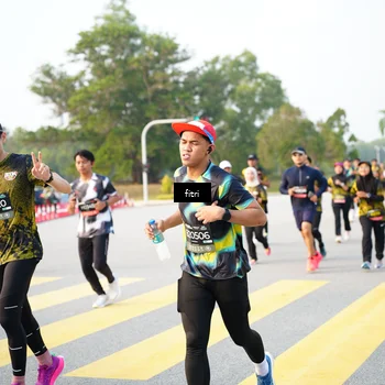 Runner Photo 6363429