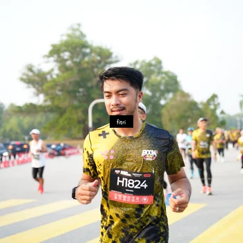 Runner Photo 6363518