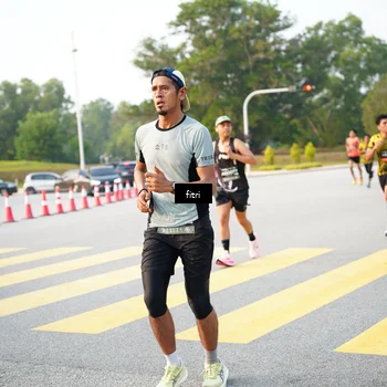 Runner Photo 6363664