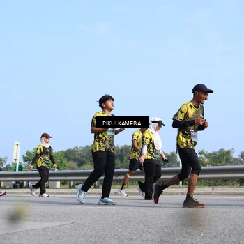 Runner Photo 6363803