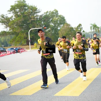 Runner Photo 6363809