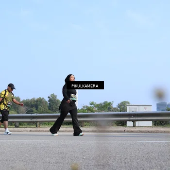Runner Photo 6363822